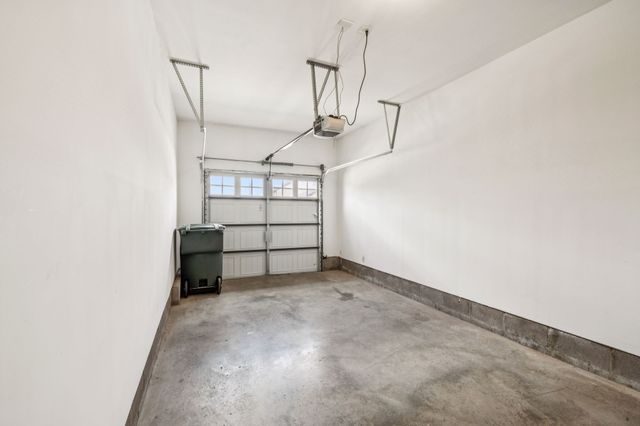 419 Waterbrook Dr, Mount Juliet, TN 37122