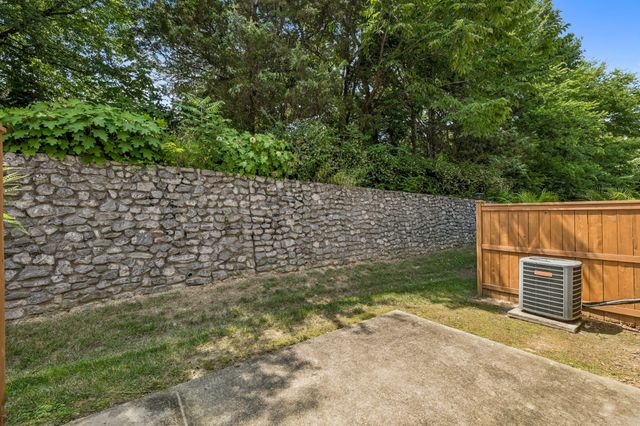 419 Waterbrook Dr, Mount Juliet, TN 37122