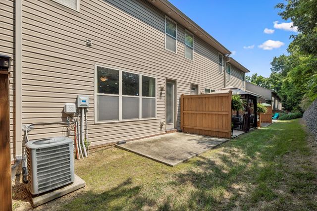 419 Waterbrook Dr, Mount Juliet, TN 37122