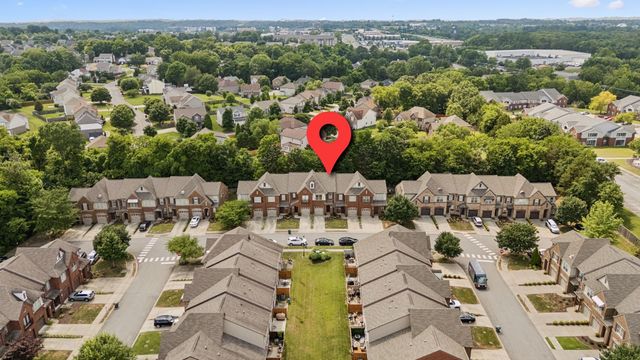 419 Waterbrook Dr, Mount Juliet, TN 37122