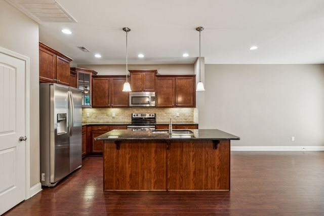 419 Waterbrook Dr, Mount Juliet, TN 37122