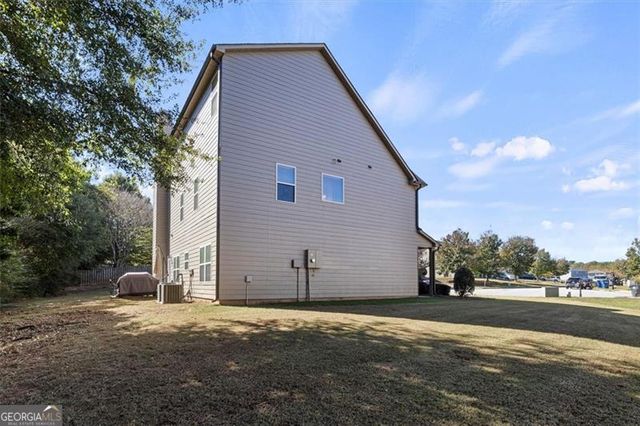 3820 Kings Bridge Drive, Douglasville, GA 30135