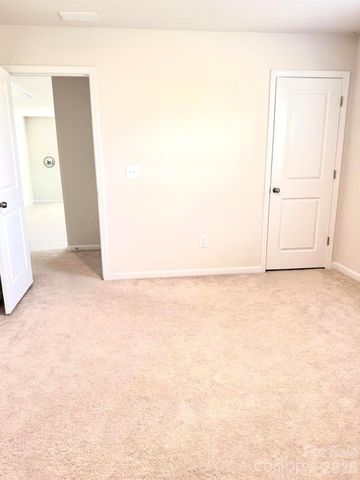 341 Runner Stone Lane, Fort Mill, SC 29715