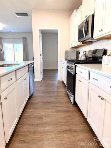 341 Runner Stone Lane, Fort Mill, SC 29715