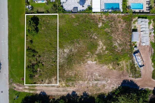 130 4Th St, St Augustine, FL 32080