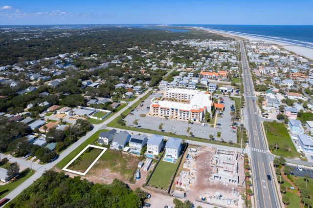 130 4Th St, St Augustine, FL 32080