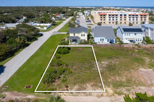 130 4Th St, St Augustine, FL 32080