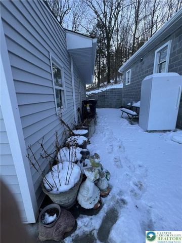 2158 Route 209, Chestnuthill Twp, PA 18353