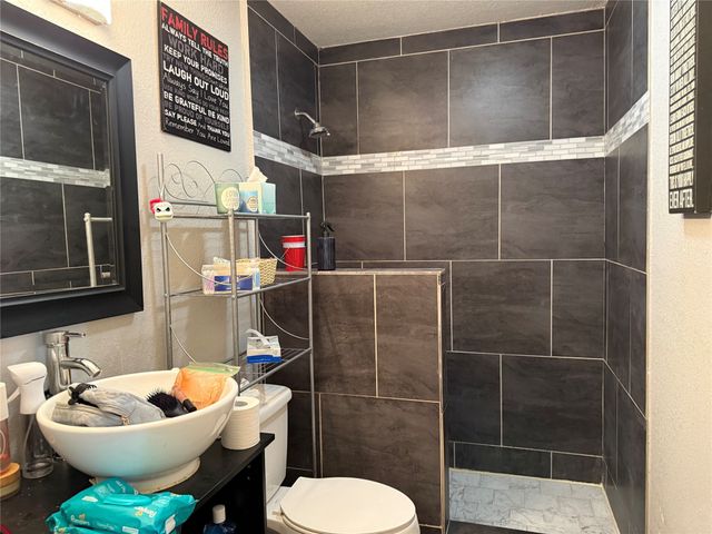 1733 Continental Drive, Blue Mound, TX 76131