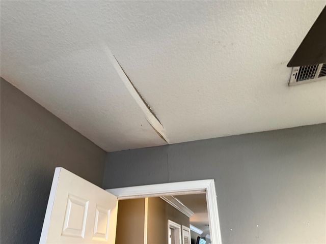 1733 Continental Drive, Blue Mound, TX 76131