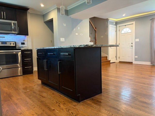 5129 W 64th Place, Chicago, IL 60638