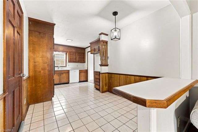 2008 Medhurst Drive, Greensboro, NC 27410