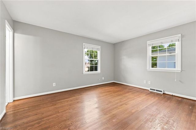 2008 Medhurst Drive, Greensboro, NC 27410
