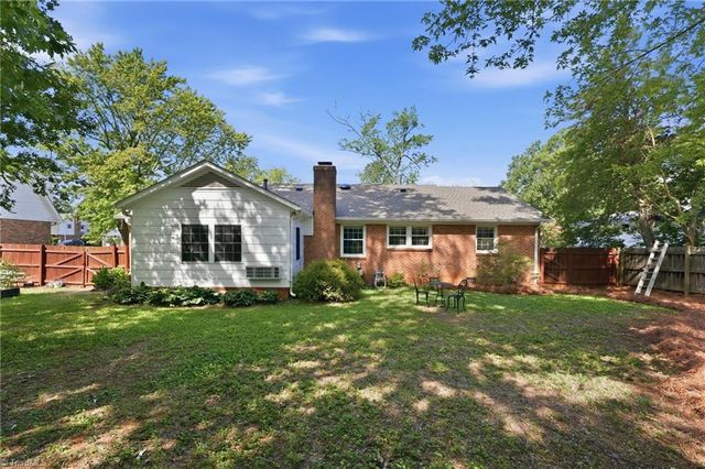 2008 Medhurst Drive, Greensboro, NC 27410