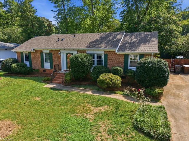 2008 Medhurst Drive, Greensboro, NC 27410