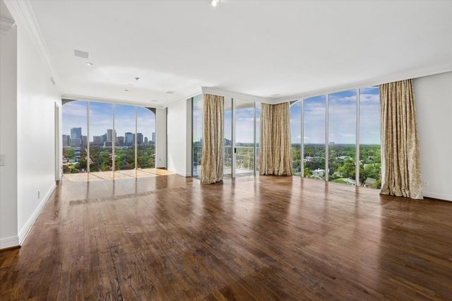 3711 San Felipe Street 14A, Houston, TX 77027