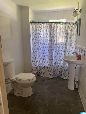 3206 4TH AVENUE N, Bessemer, AL 35020