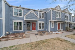 2262 S Jasper Way B, Aurora, CO 80013