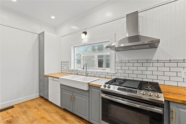 923 Cherokee Street, Humboldt, KS 66748