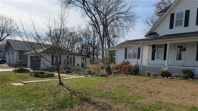 923 Cherokee Street, Humboldt, KS 66748