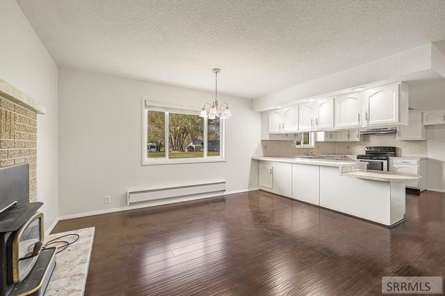 2424 E 244 N, St Anthony, ID 83445