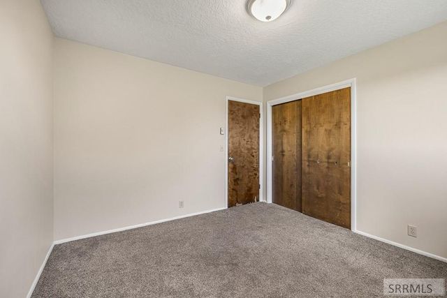 2424 E 244 N, St Anthony, ID 83445