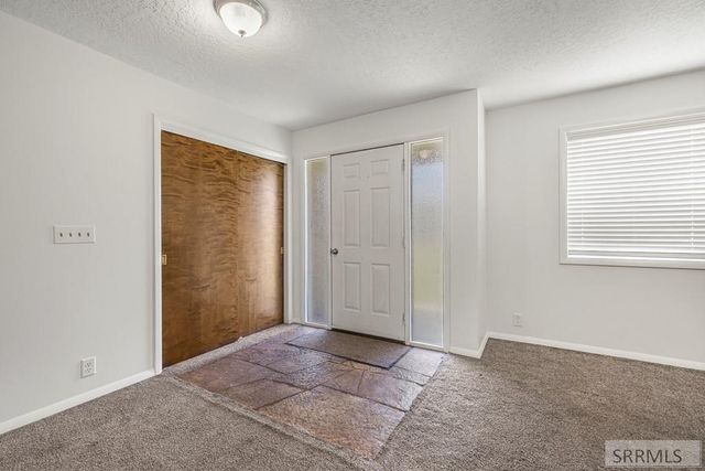 2424 E 244 N, St Anthony, ID 83445