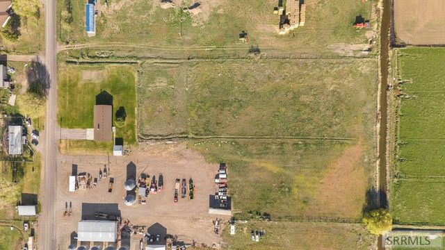 2424 E 244 N, St Anthony, ID 83445