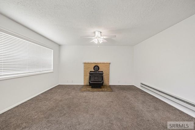 2424 E 244 N, St Anthony, ID 83445