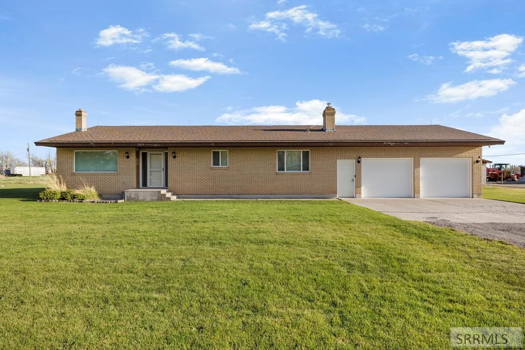 2424 E 244 N, St Anthony, ID 83445