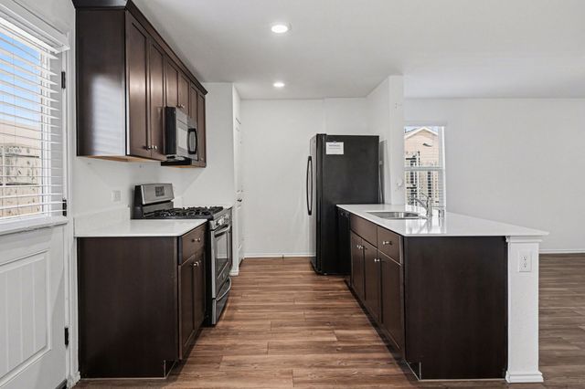 14341 Desert Rain Trail, Fort Worth, TX 76052