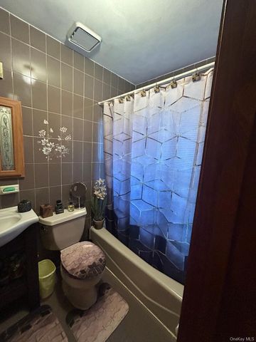 14-12 136th Street, College Point, NY 11356