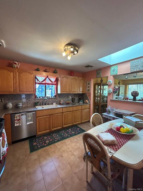 14-12 136th Street, College Point, NY 11356 — photo 5