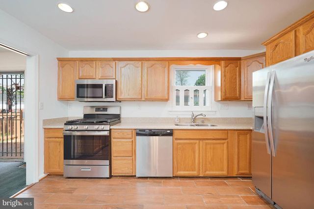 4 THURSTON DR, Upper Marlboro, MD 20774