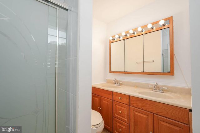 4 THURSTON DR, Upper Marlboro, MD 20774