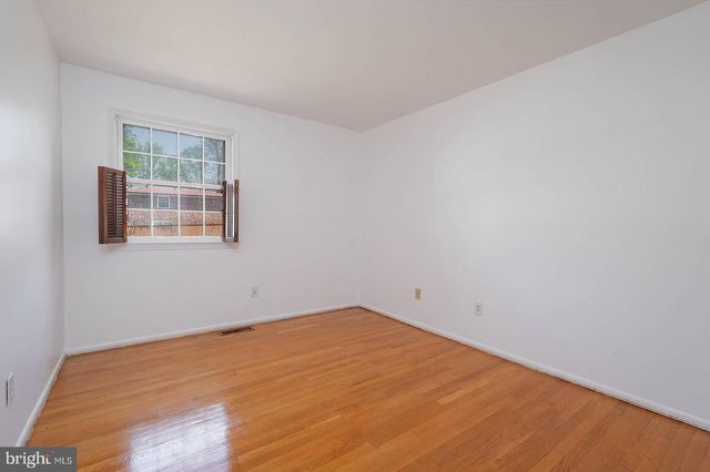 4 THURSTON DR, Upper Marlboro, MD 20774