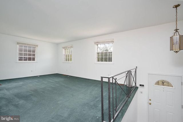4 THURSTON DR, Upper Marlboro, MD 20774