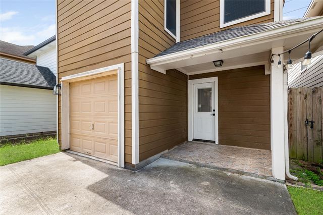 1216 Cleveland Street, Houston, TX 77019