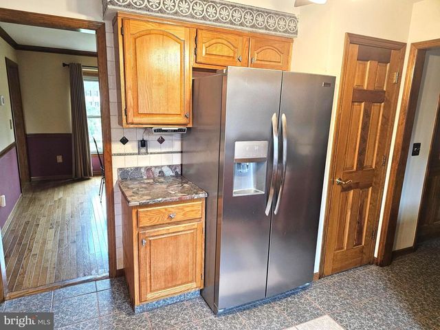 9 TIMBER WOLF DR, Hamilton, NJ 08620