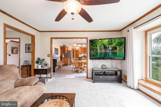 9 TIMBER WOLF DR, Hamilton, NJ 08620