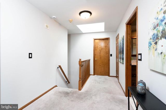 9 TIMBER WOLF DR, Hamilton, NJ 08620