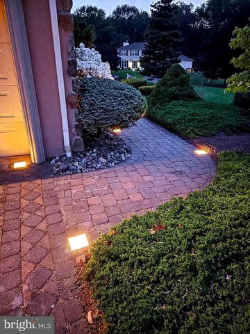 9 TIMBER WOLF DR, Hamilton, NJ 08620