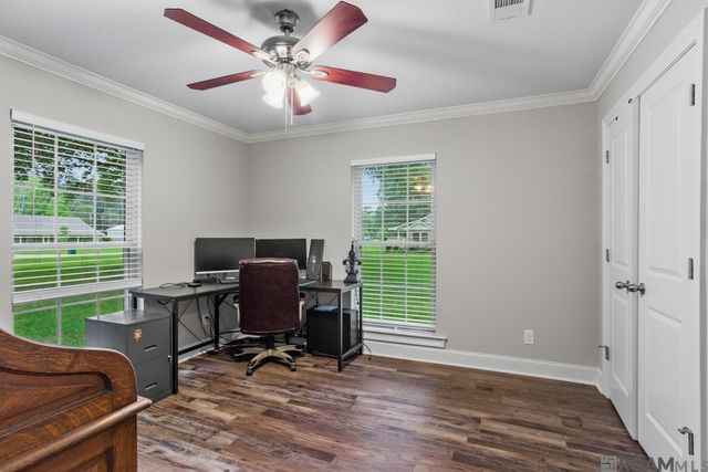 12847 Pleasant Ridge, Walker, LA 70785