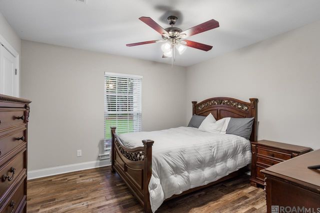 12847 Pleasant Ridge, Walker, LA 70785