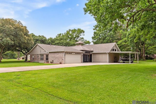 12847 Pleasant Ridge, Walker, LA 70785