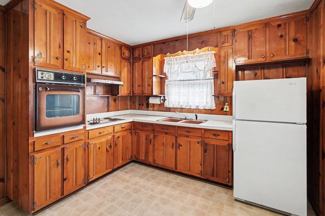 106 Gallaher St, Ashland City, TN 37015