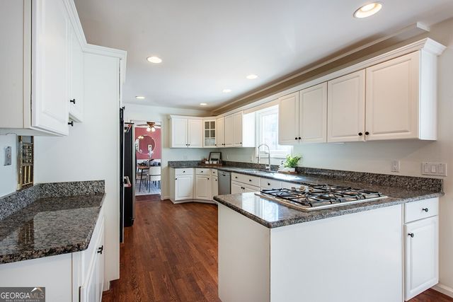 3850 Cedar Cliff, Smyrna, GA 30080