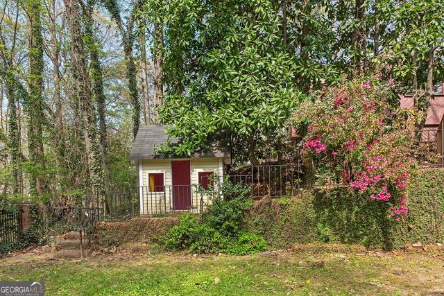 3850 Cedar Cliff, Smyrna, GA 30080