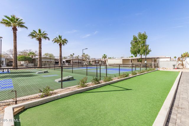 6942 W OLIVE Avenue 20, Peoria, AZ 85345