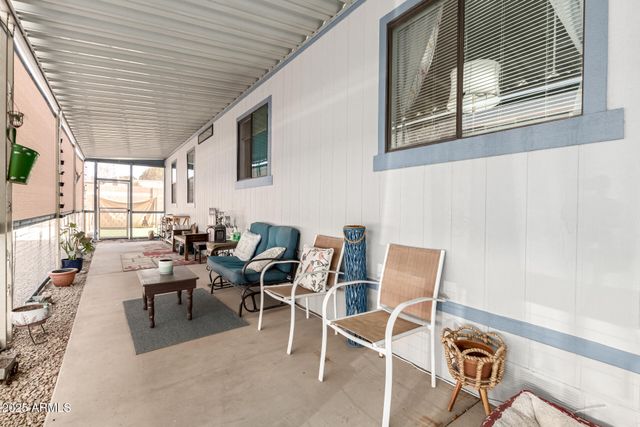 6942 W OLIVE Avenue 20, Peoria, AZ 85345